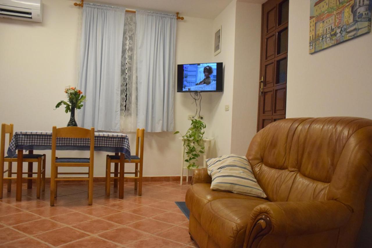 Rosso Piran. Apartment